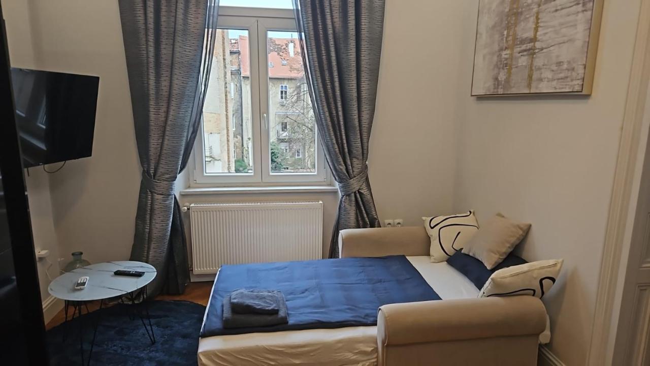 Lux Nice City Center With Private Parking 萨格勒布 外观 照片